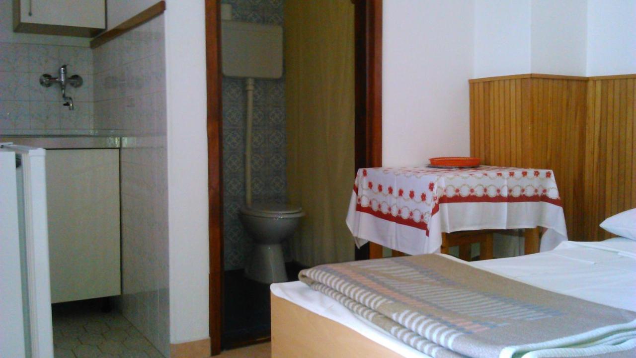 Apartmani Ana Novi V. - Studio Novi Vinodolski Zewnętrze zdjęcie