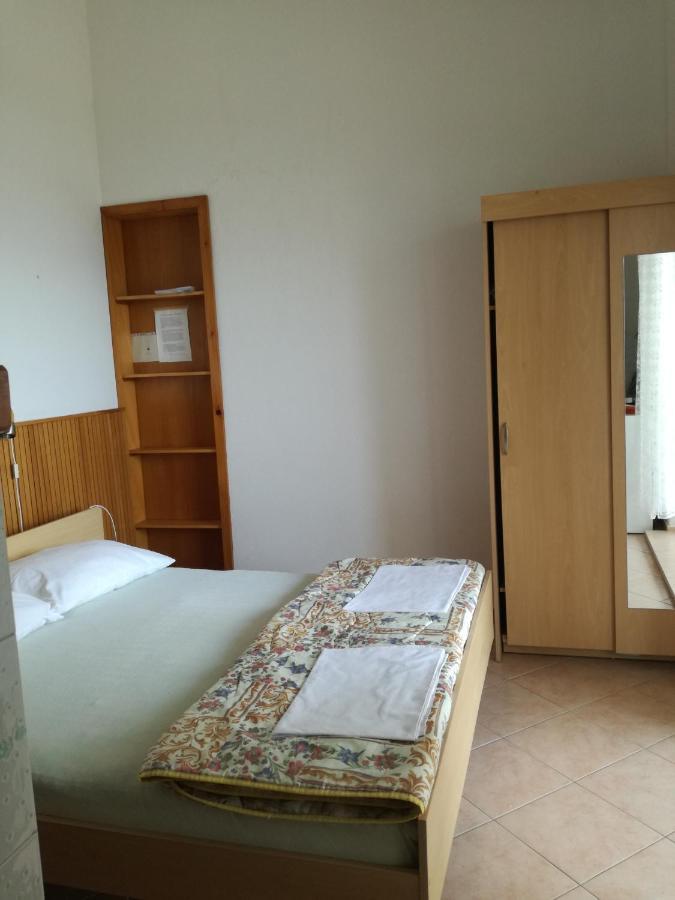 Apartmani Ana Novi V. - Studio Novi Vinodolski Zewnętrze zdjęcie
